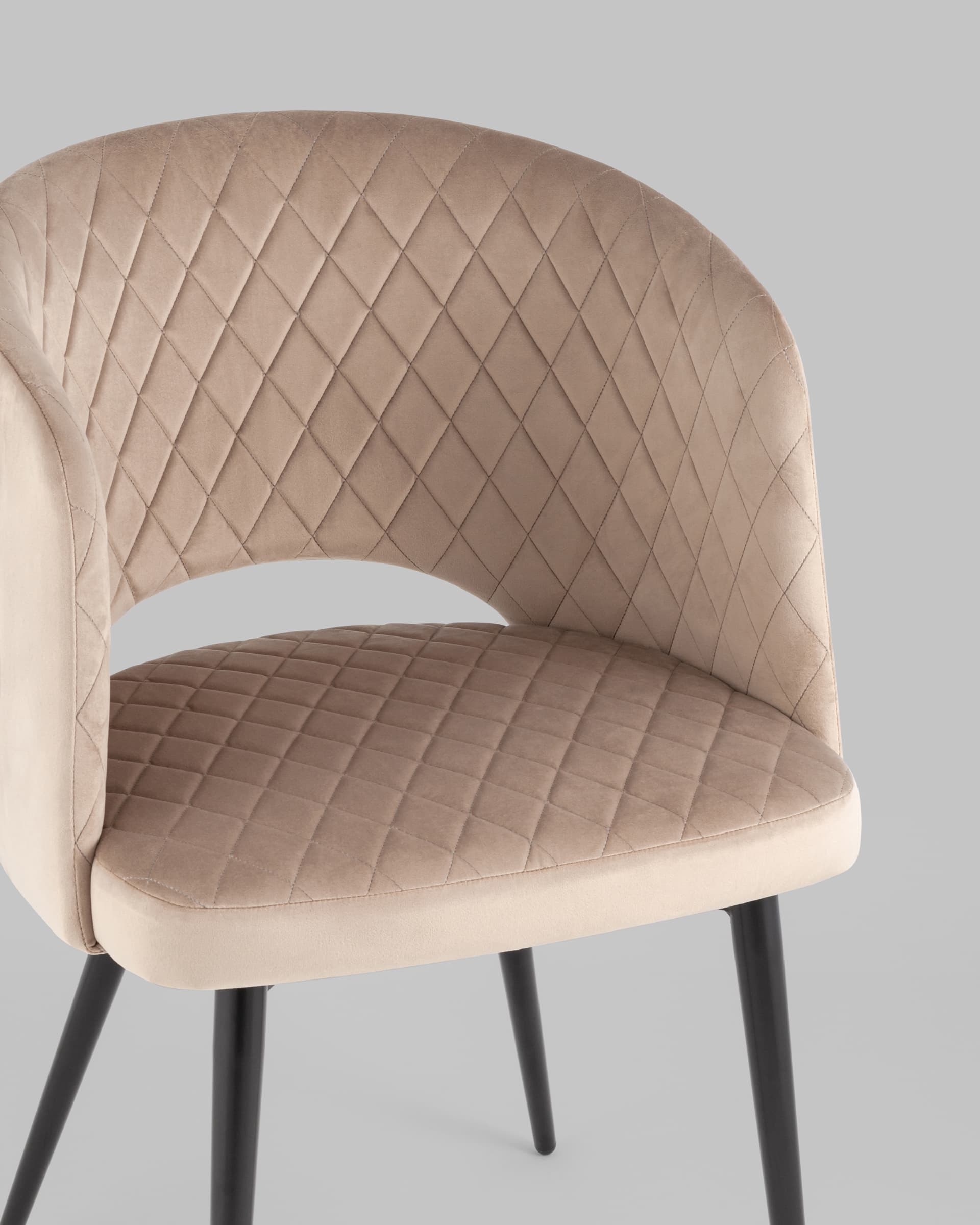 Стул-кресло Дарелл велюр бежевый из Италии