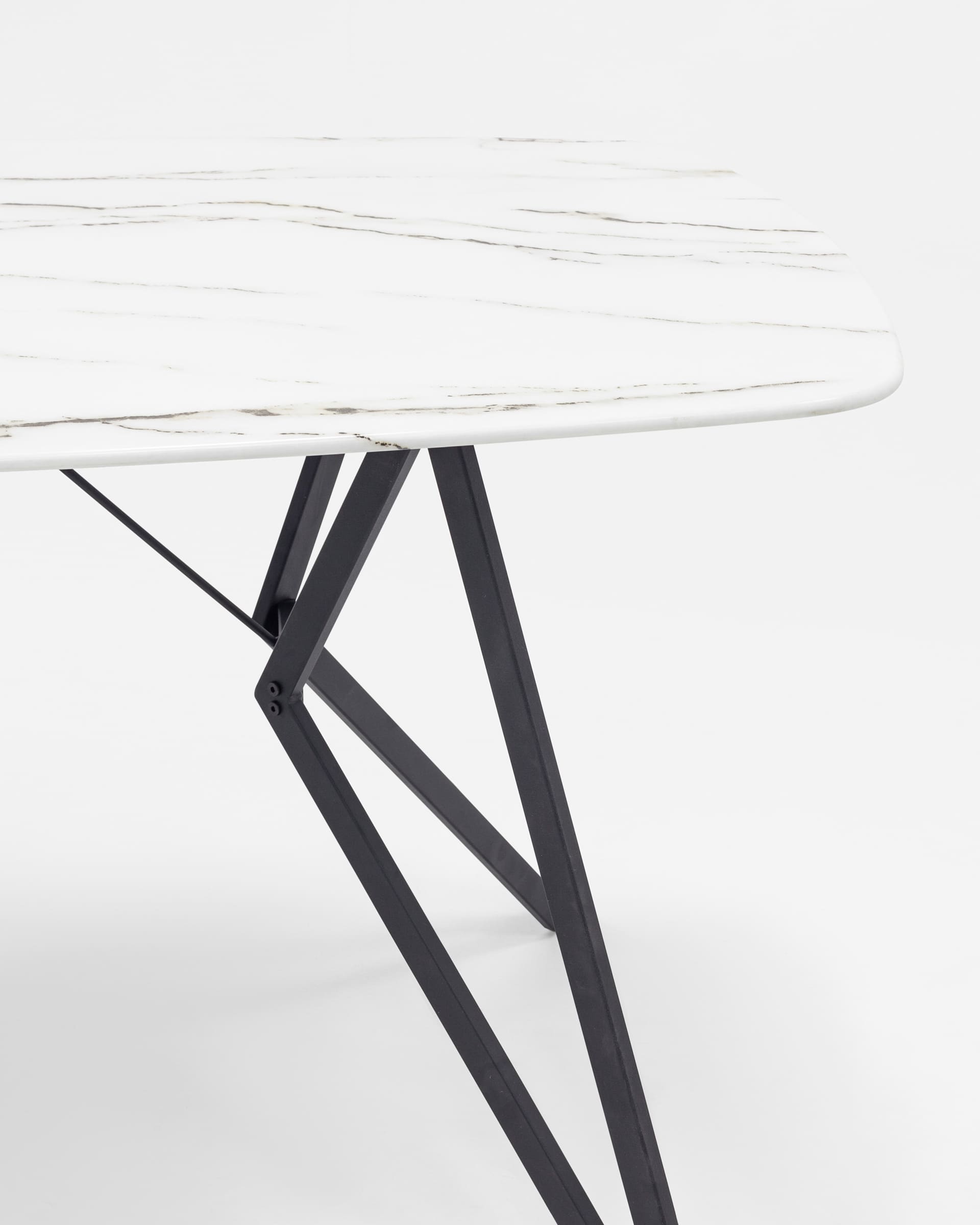 Стол обеденный Денвер 140*90 белый стеклянный из Италии