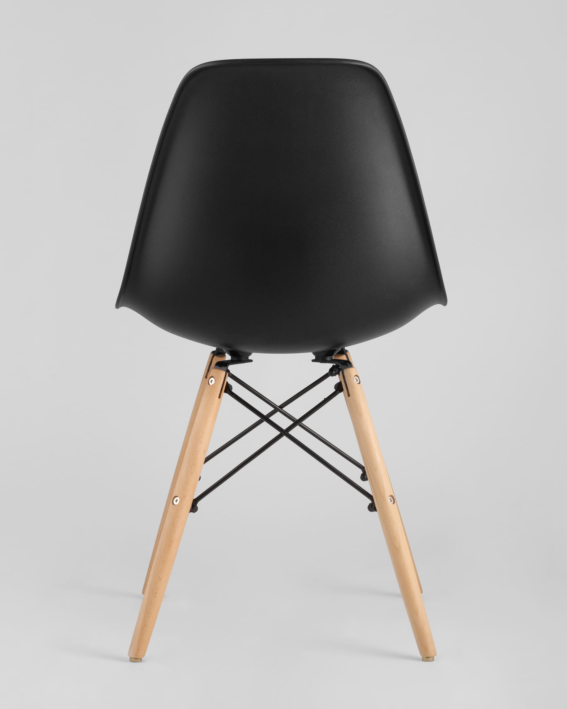 Стул Eames Style DSW черный (разборный каркас) из Италии
