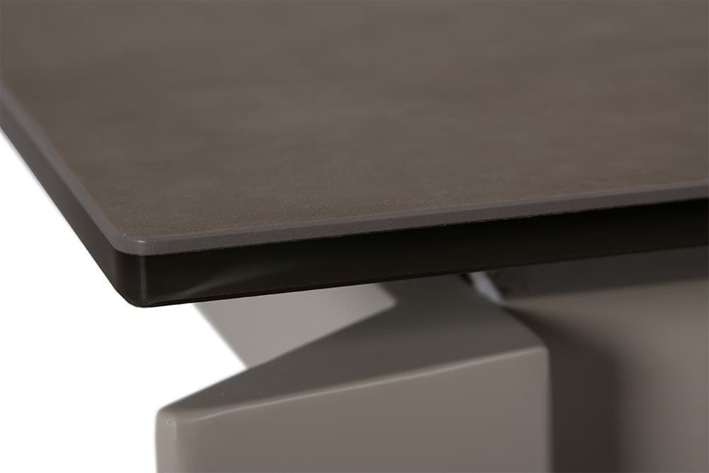 Стол NEVADA 160 LATTE CER LT керамическая столешница, стальной каркас - цвет латте из Италии