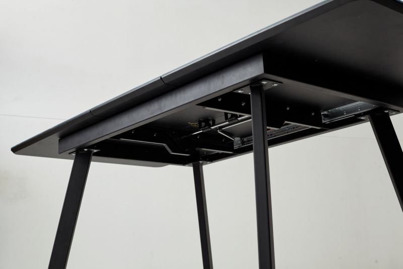 Стол АРУБА 140 ШТОРМ, стекло / ЧЕРНЫЙ М-City из Италии