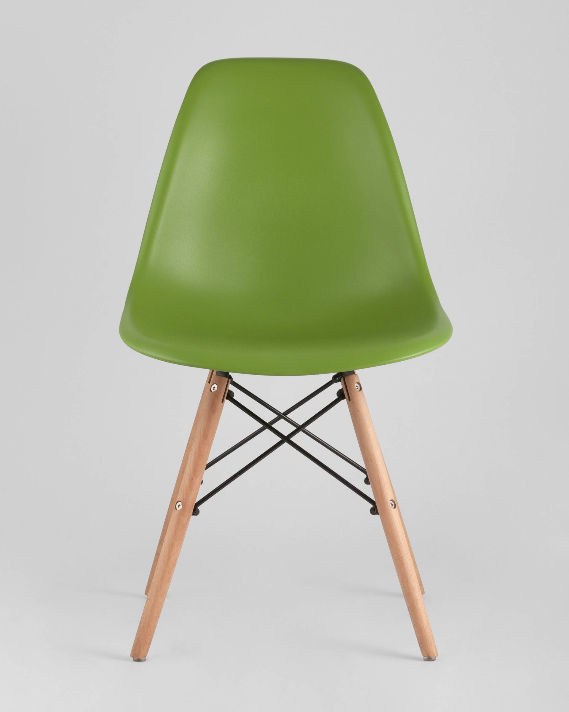 Стул Eames DSW зеленый из Италии