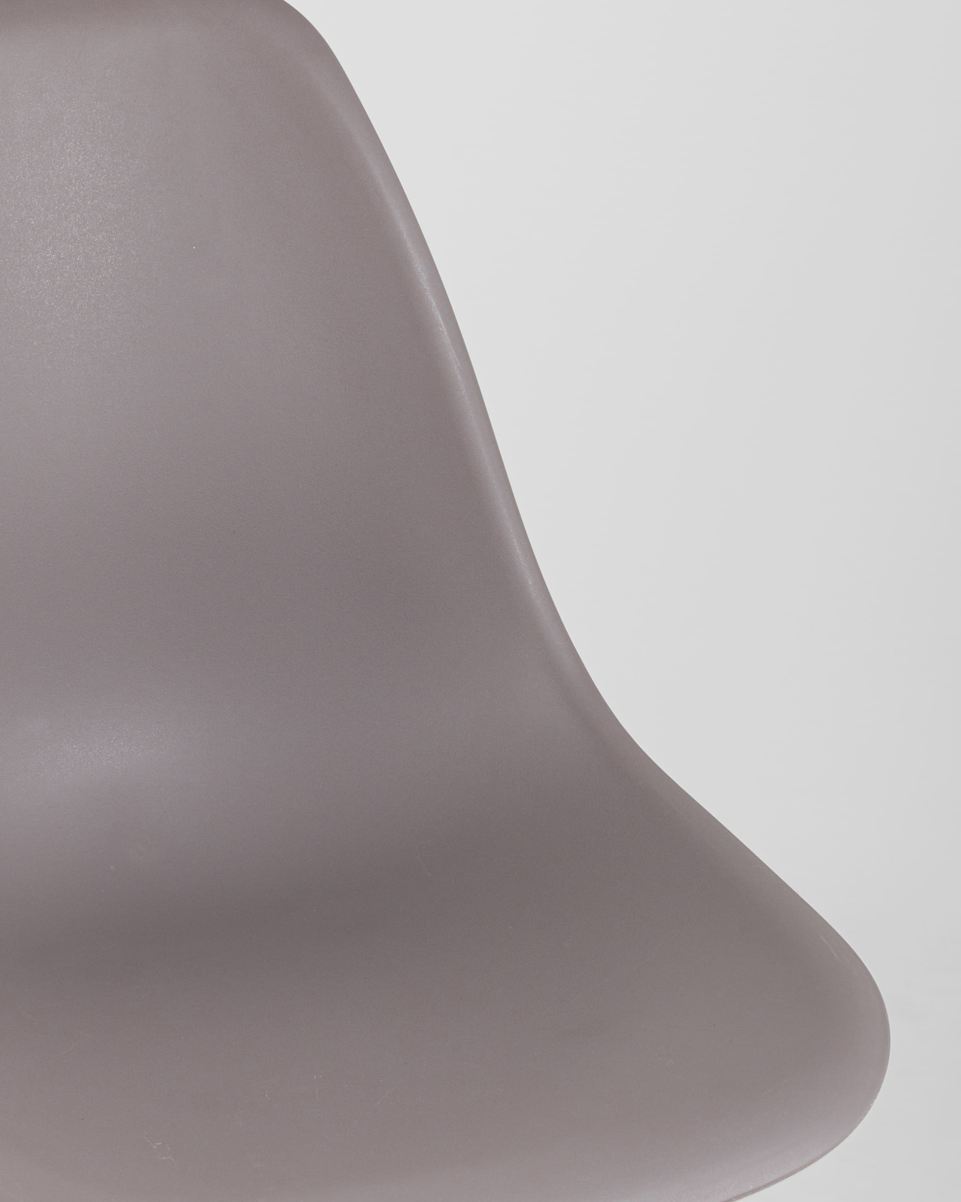 Стул Eames Style DSW темно-бежевый x4 из Италии