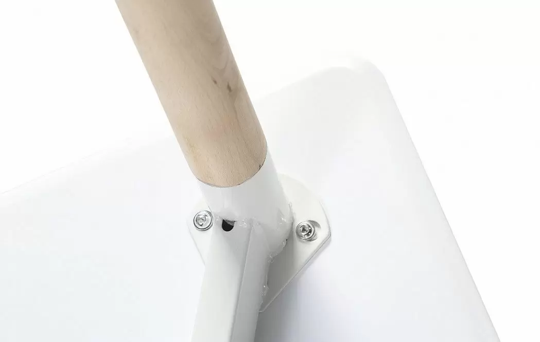 Стол Christian, белый из Италии