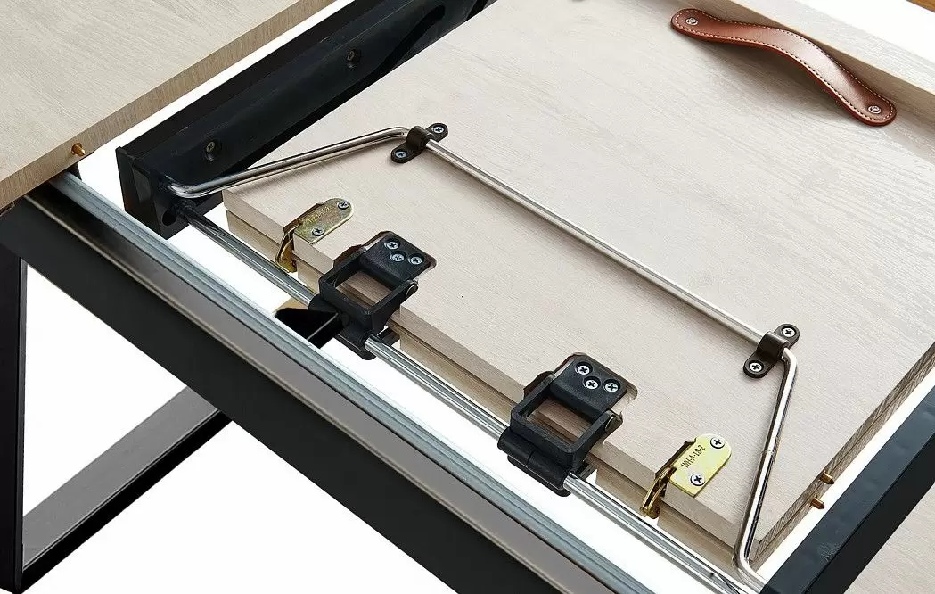 Стол раскладной Denver 120-160, светлый дуб/черный из Италии