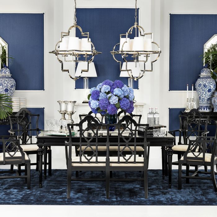 Обеденный стол Eichholtz Wallace из Италии