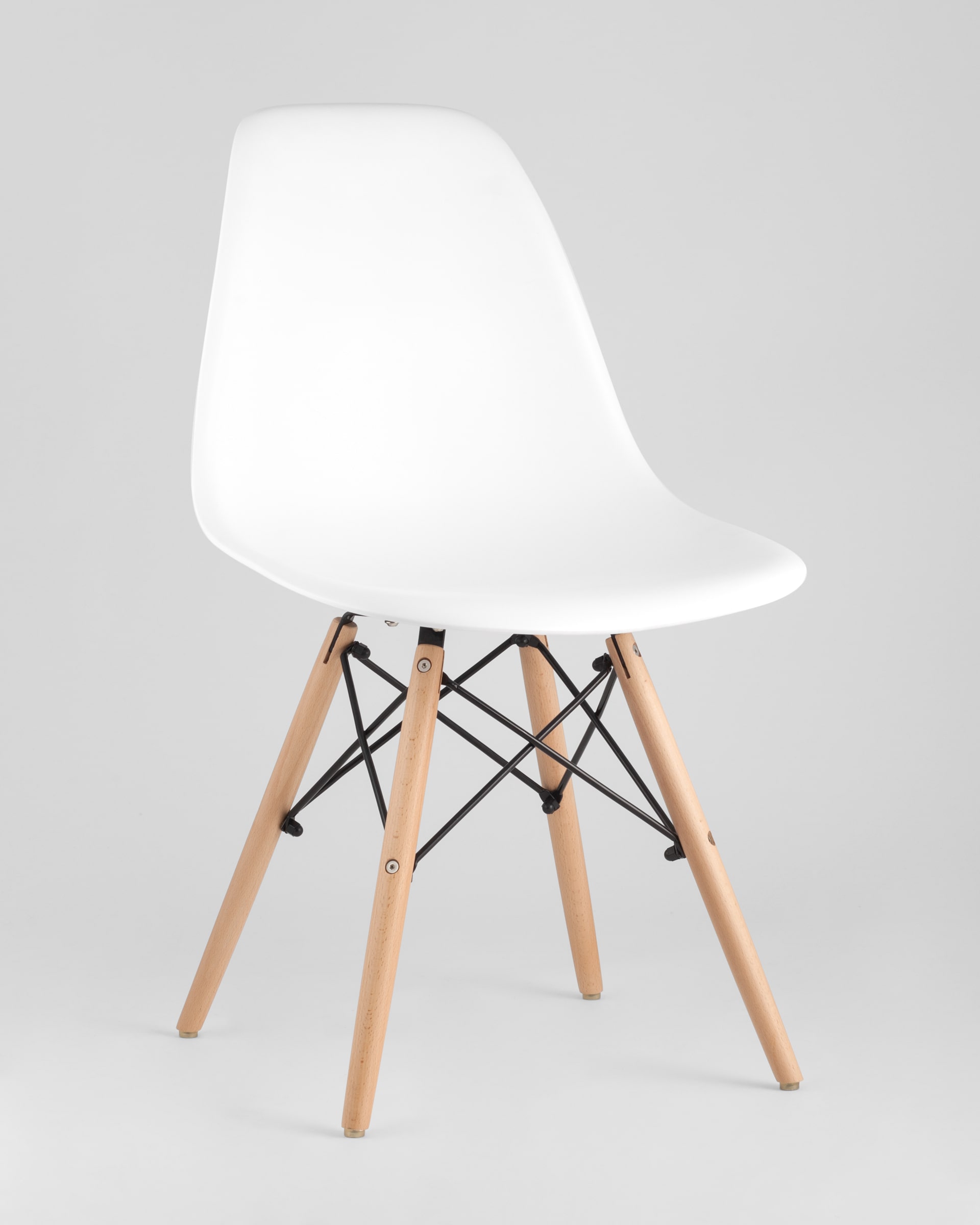 Стул Eames Style DSW белый (разборный каркас) из Италии