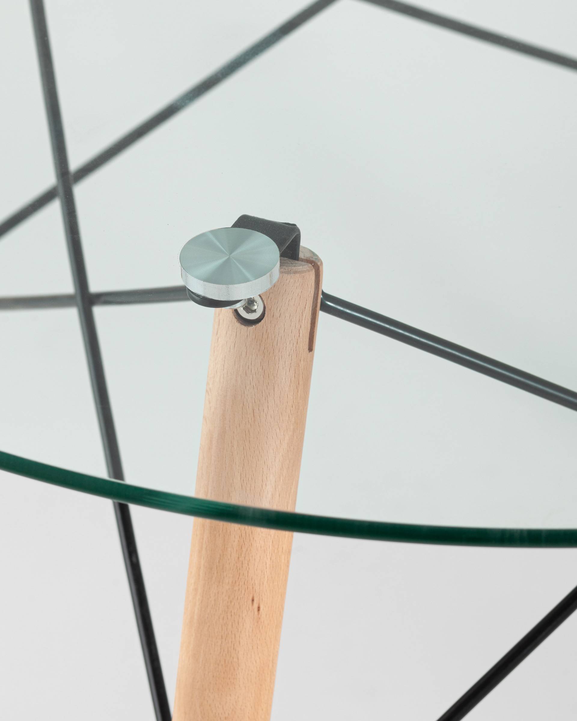 Стол Eames DSW D80 стеклянный из Италии