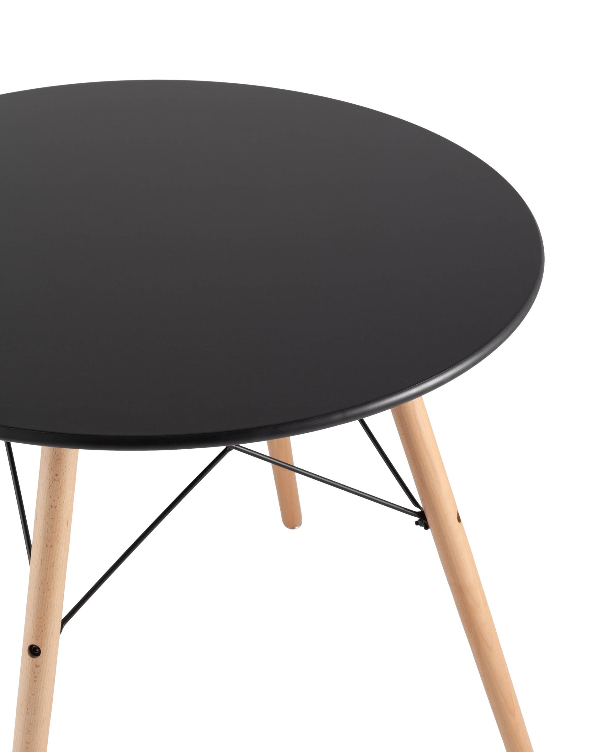 Стол Eames DSW D80 черный из Италии