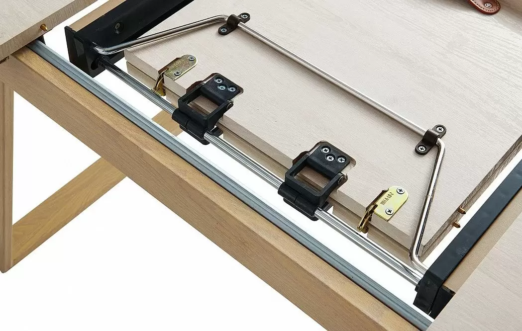 Стол раскладной Norfolk, светлый дуб/вяз из Италии