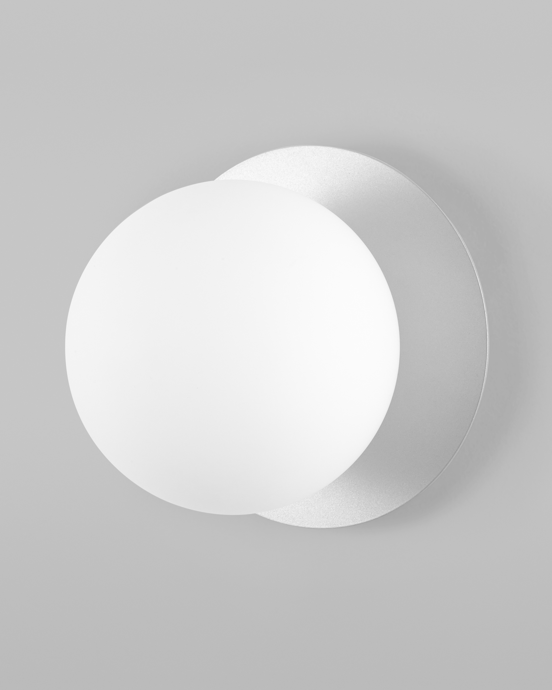 Настенно-потолочный светильник Moderli V2059-W Covey 1*G9*5W из Италии