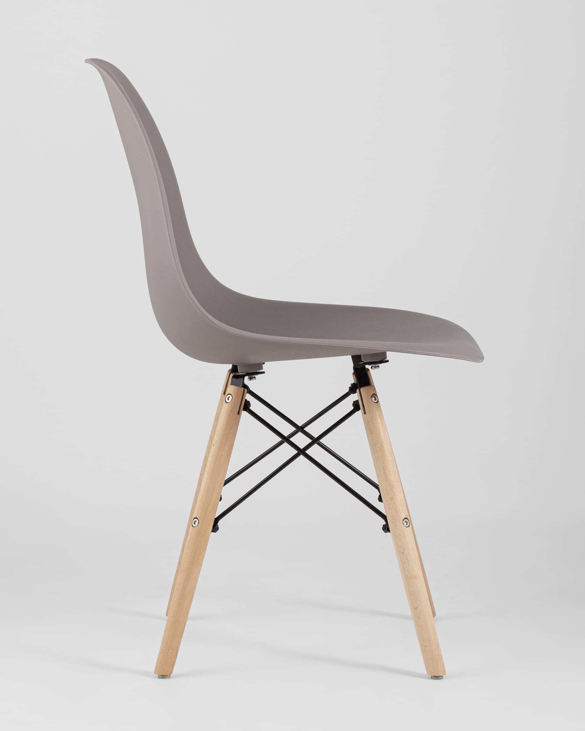 Стул Eames Style DSW темно-бежевый x4 из Италии